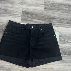 black mom shorts